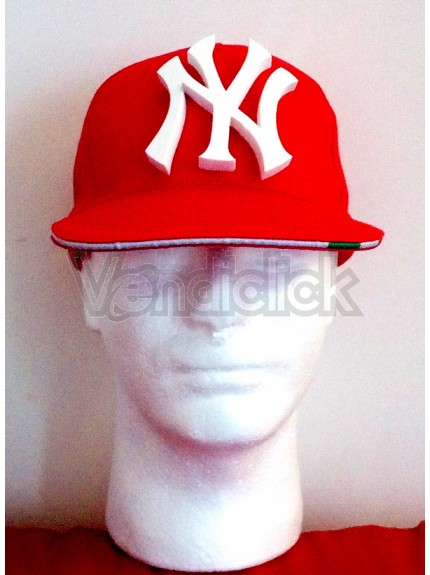 Cappellino Rapper logo New York